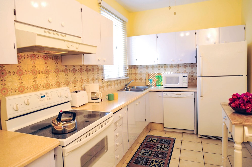 

Bologna - Nassau (Bahamas), Caraibi - Bay View Suites Paradise Island