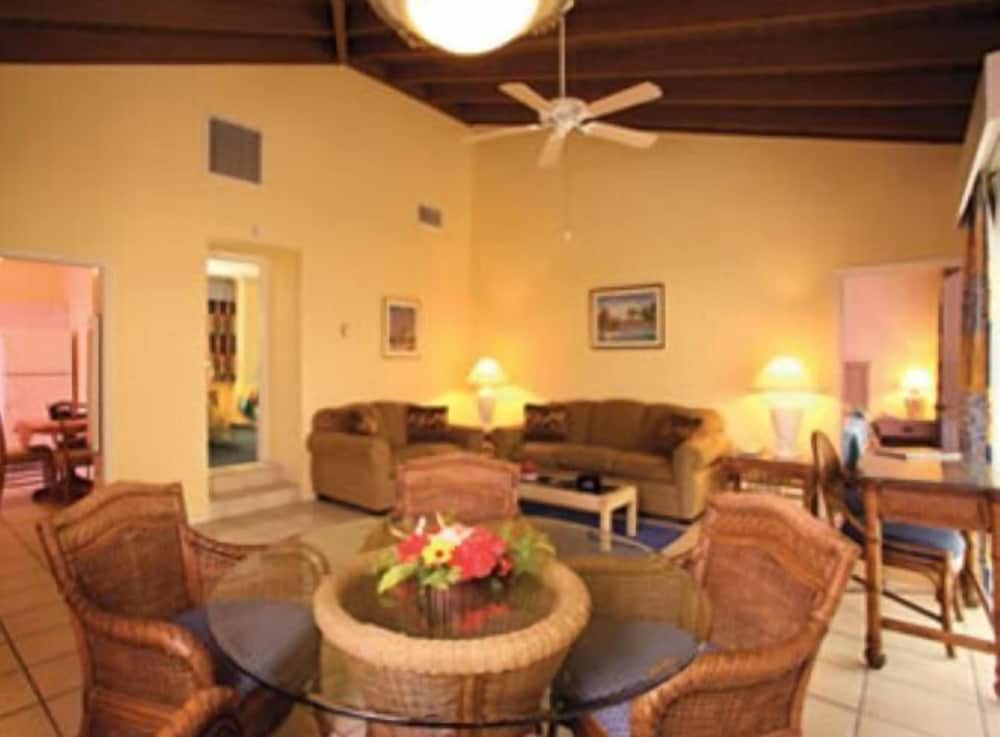 

Palermo - Nassau (Bahamas), Caraibi - Bay View Suites Paradise Island
