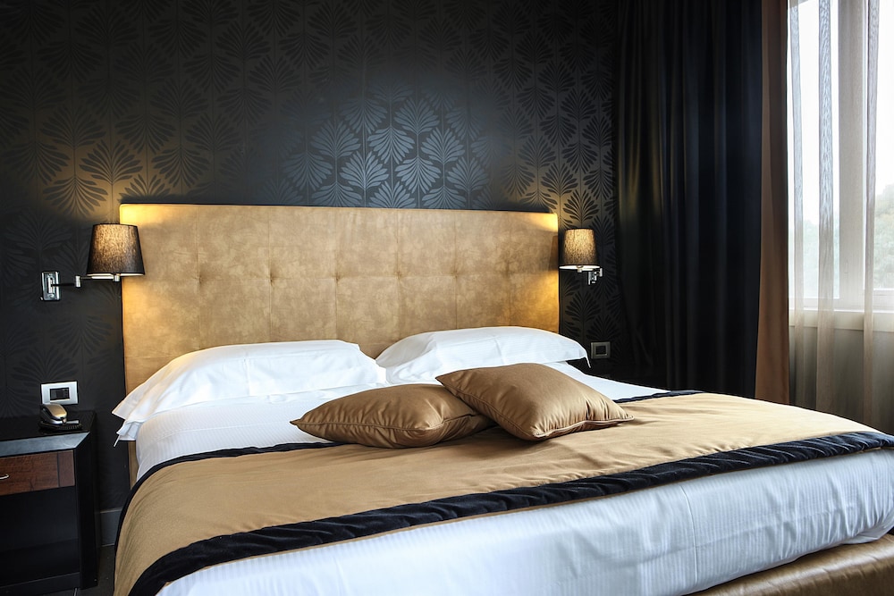 

Venezia - Pozzuoli - Best Western JFK Hotel