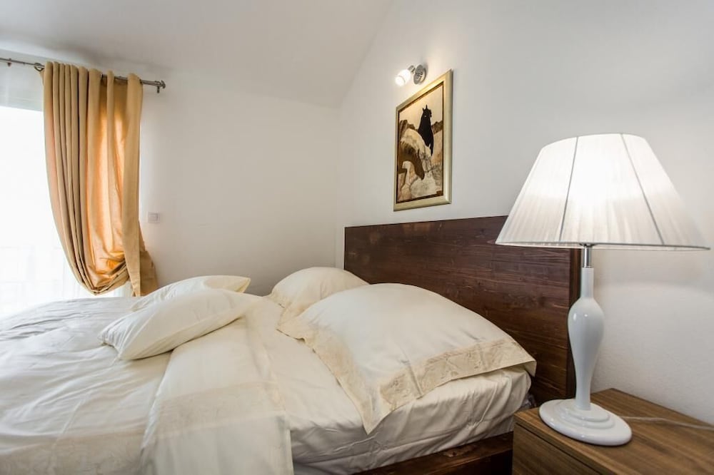 

Roma - Sutivan, Brazza - Villa Suzy Lux