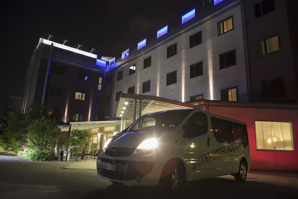 

Bari - Venezia, Aeroporto Marco Polo - Smart Hotel Holiday