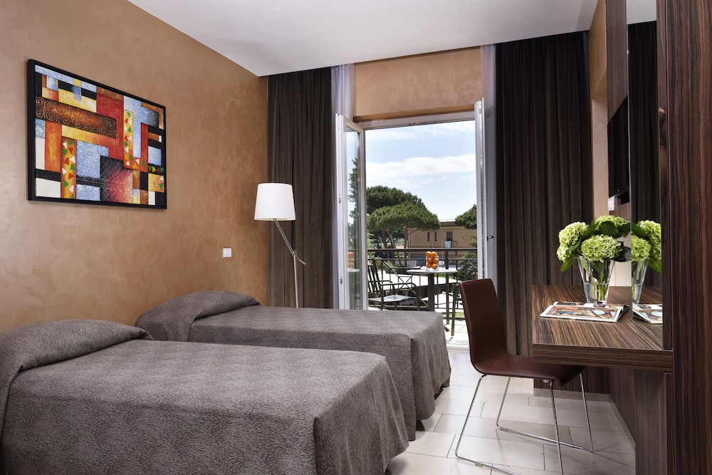 

Milano - Ostia Lido - Hotel Isola Sacra Rome Airport