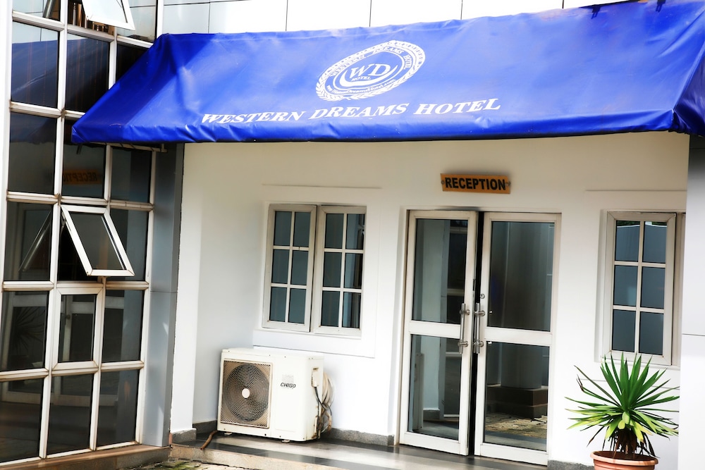 

Verona - Abuja - Western Dreams Hotel