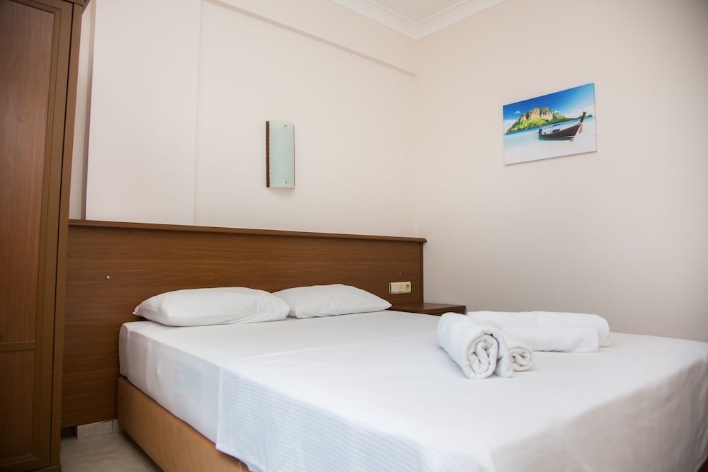 

Roma - Marmaris - B&B Yüzbaşı Beach Hotel