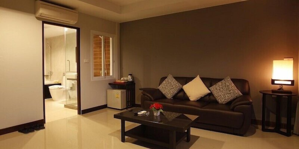 

Torino - Phuket Town - Nize Hotel