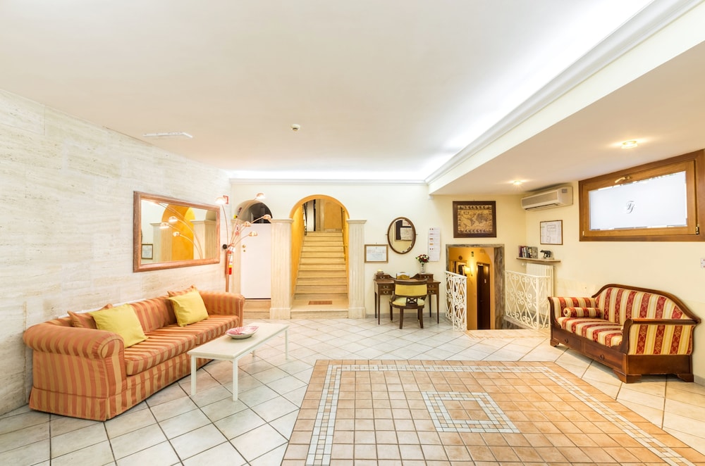 

Bari - Roma - Hotel Tempio Di Pallade
