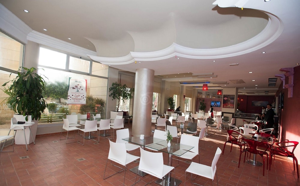 

Roma - Kelaa Kebira - El Kantaoui Center and Spa