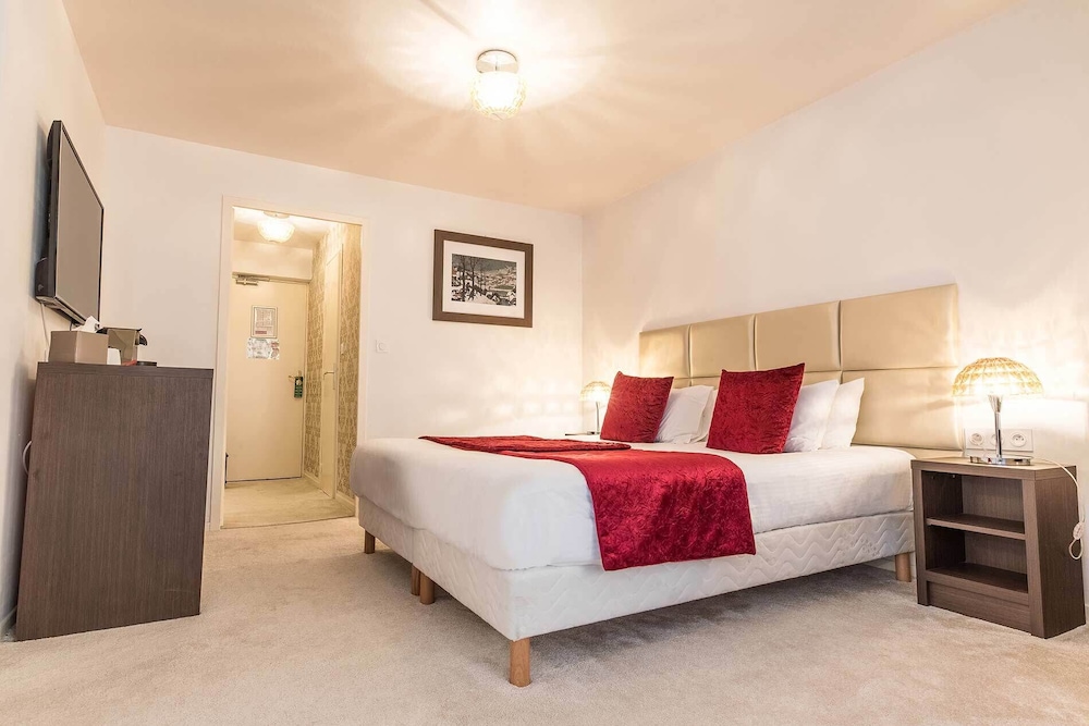 

Milano - Courchevel - Madame Vacances Hotel Le Mottaret