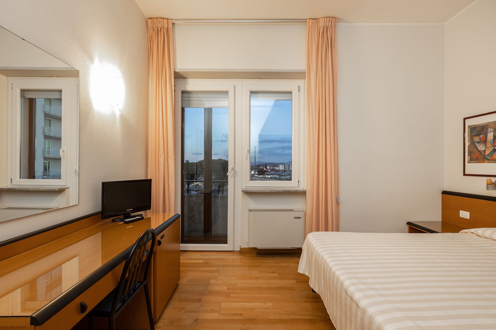 

Napoli - Grosseto - Hotel Nuova Grosseto