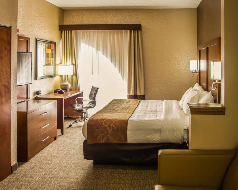 

Palermo - New York, Stati Uniti - Quality Suites NYC Gateway