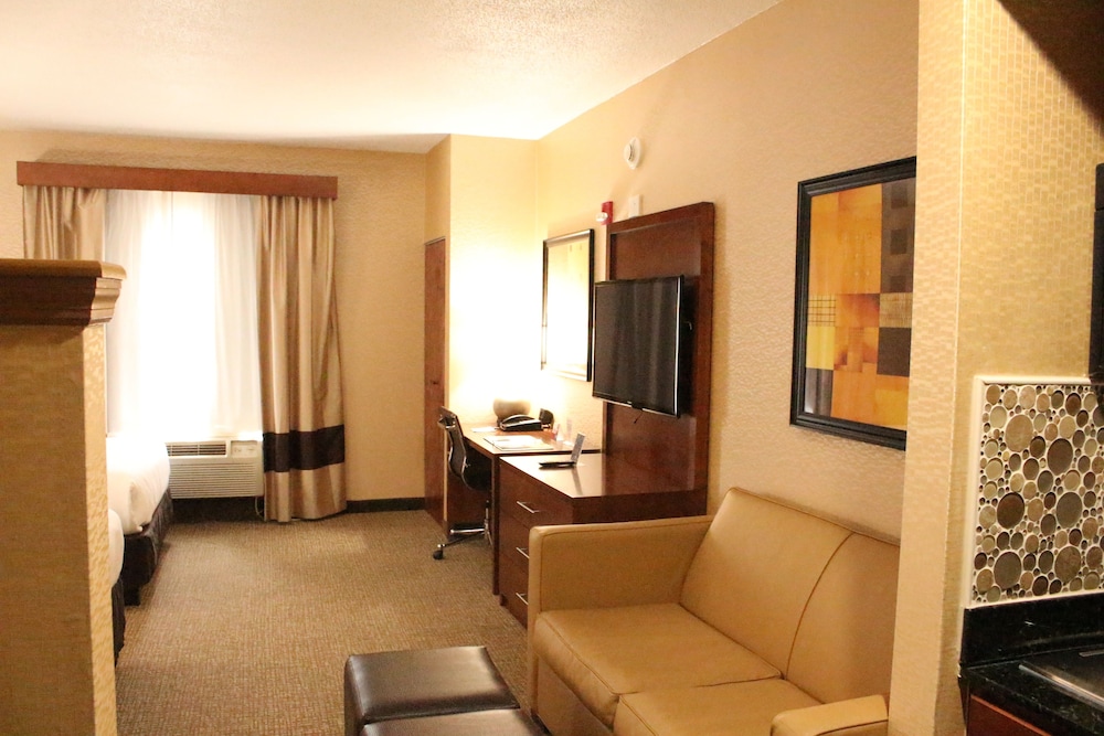 

Bari - New York - Manhattan - Quality Suites NYC Gateway