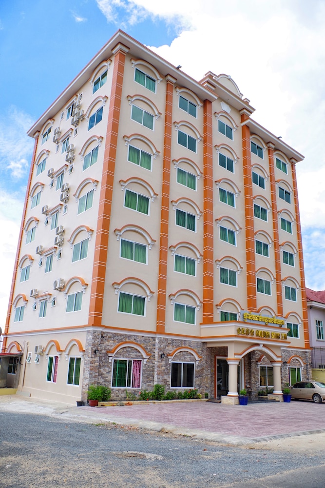 

Milano - Sihanoukville - Golden Star Inn