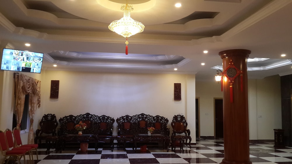 

Milano - Sihanoukville - Golden Star Inn