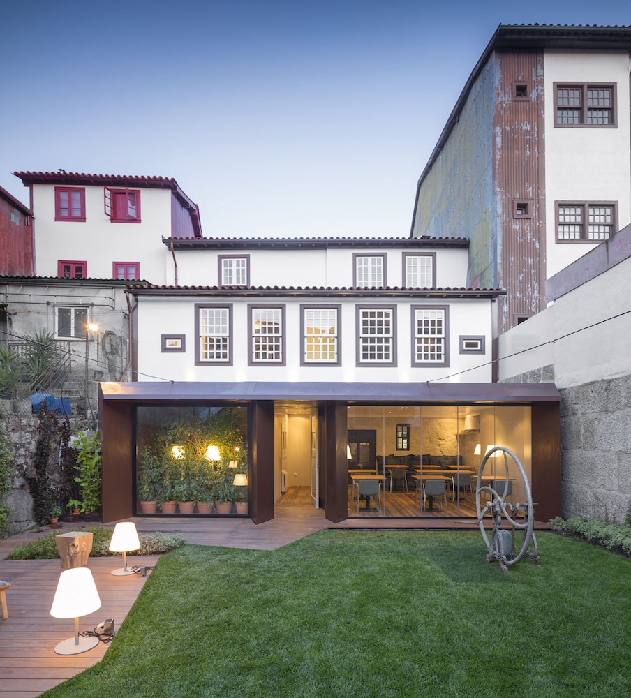 

Milano - Guimarães - Casa do Juncal