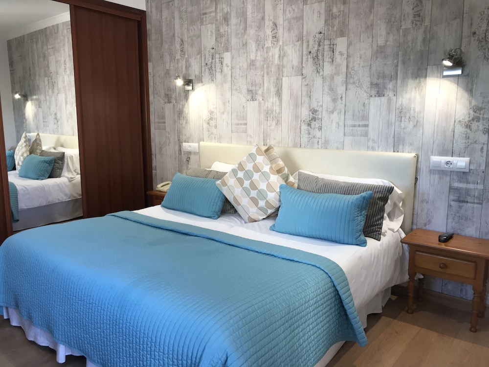 

Roma - O Grove - Hotel & Apartamentos Cons da Garda