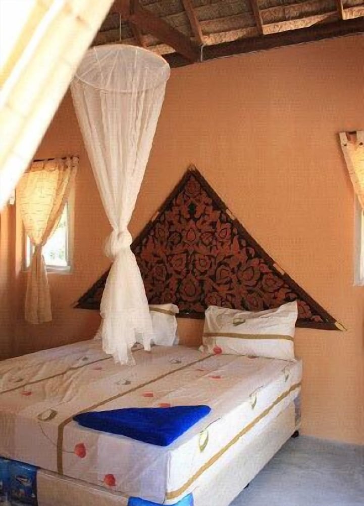 

Napoli - Taling Ngam Beach - Koh Samui - Jinta Beach Bungalow
