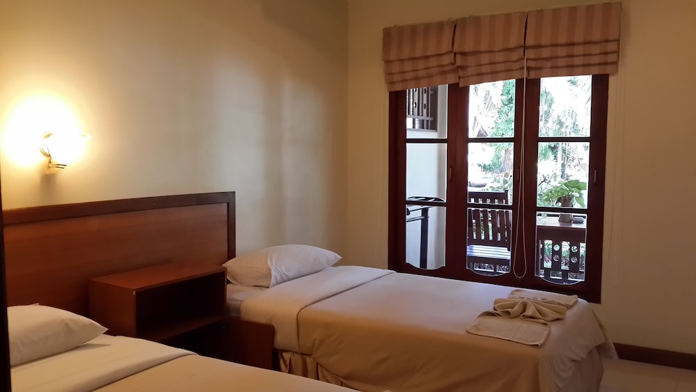 

Roma - Lamai Beach - Rattana Guesthouse & Bungalow