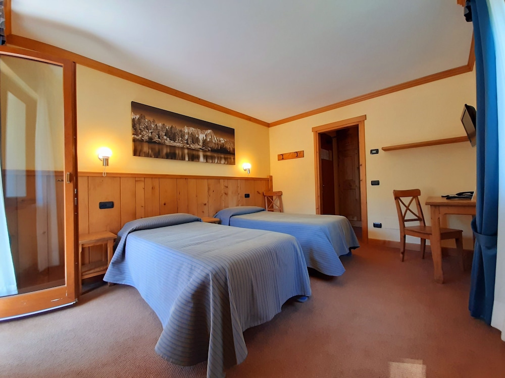 

Roma - La Thuile - Hotel Crampon