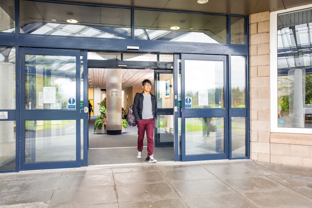 

Verona - St Andrews - Agnes Blackadder Hall - Campus Accommodation