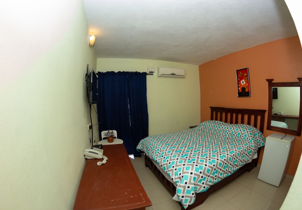 

Brindisi - Santo Domingo Città - Hotel Renacer
