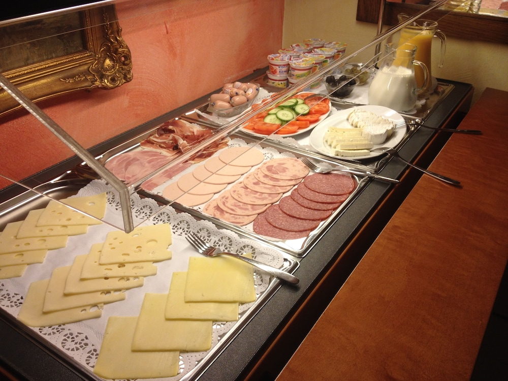 

Milano - Mönchengladbach - Hotel Select