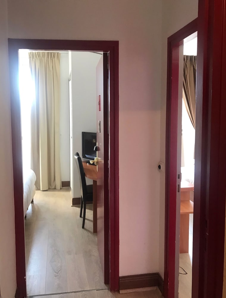 

Milano - Saint-Jean-de-Luz - Hotel Colbert