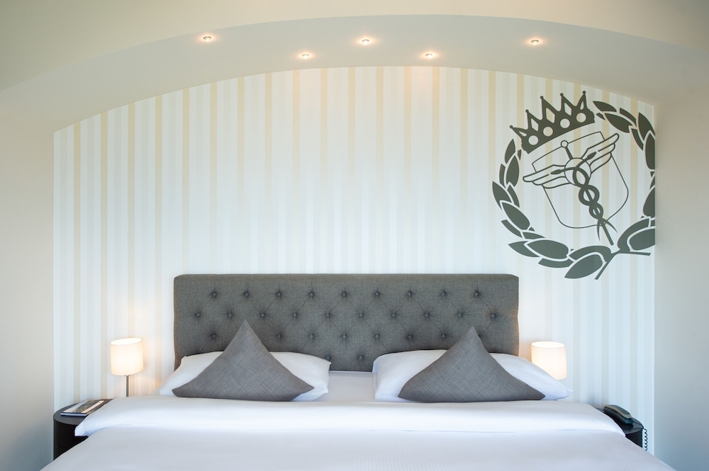 

Bari - Thalwil - Hotel UTO KULM car-free hideaway in Zurich