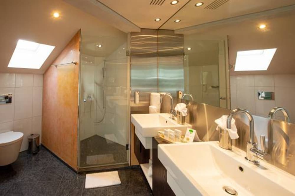 

Catania - Zurigo - Hotel UTO KULM car-free hideaway in Zurich