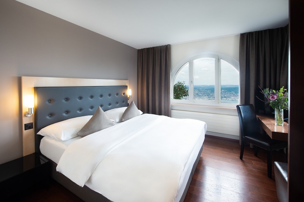 

Torino - Zurigo - Hotel UTO KULM car-free hideaway in Zurich
