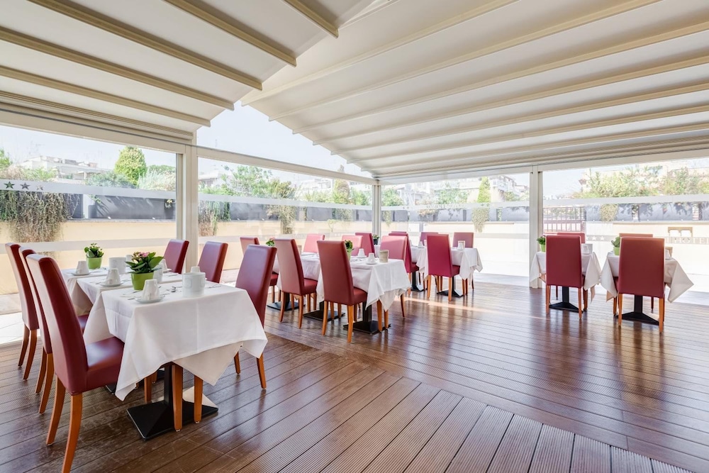 

Bari - Roma - Romoli Hotel
