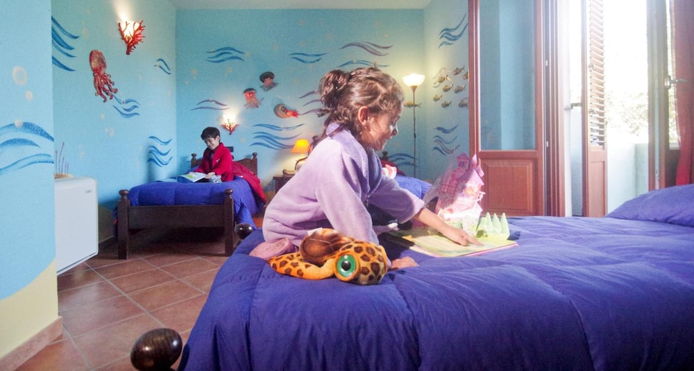 

Milano - Dorgali - Hotel Il Querceto