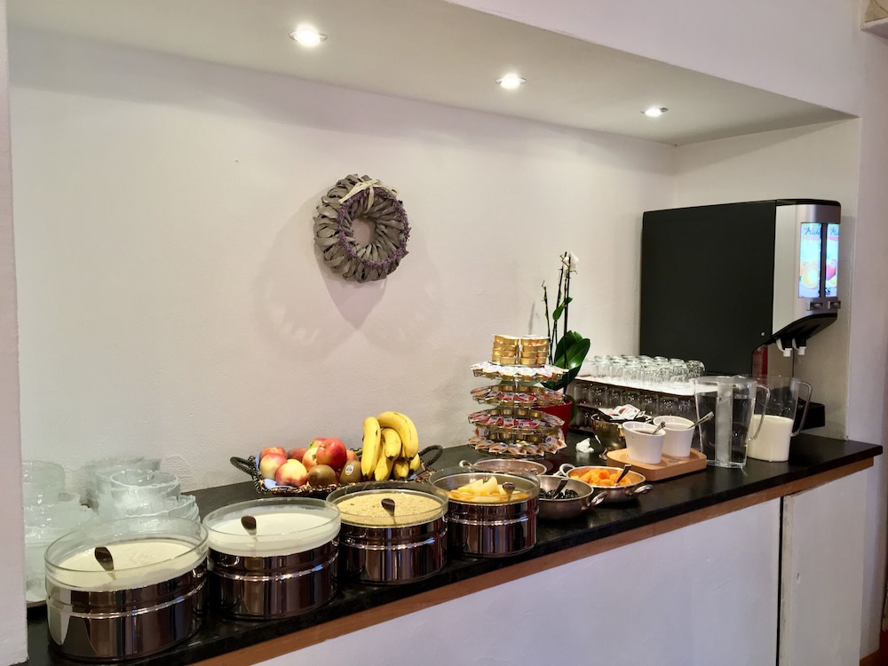 

Lamezia Terme - Sils Maria - Hotel Nolda