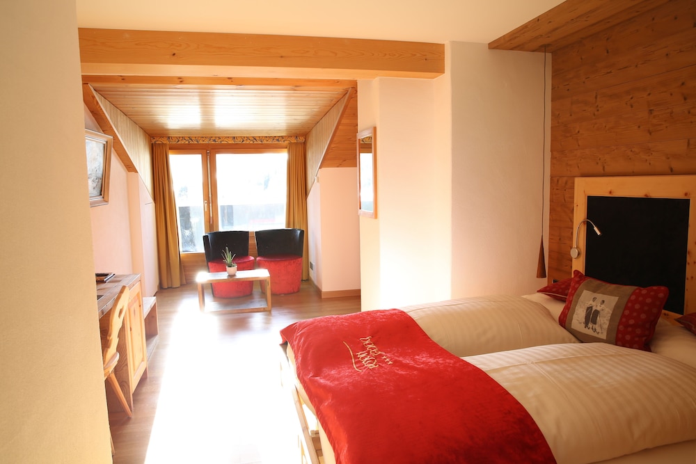 

Napoli - Engadina, Montagna Svizzera - Hotel Nolda