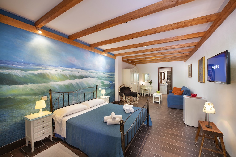 

Roma - Pula - Hotel Rurale Orti di Nora & SPA