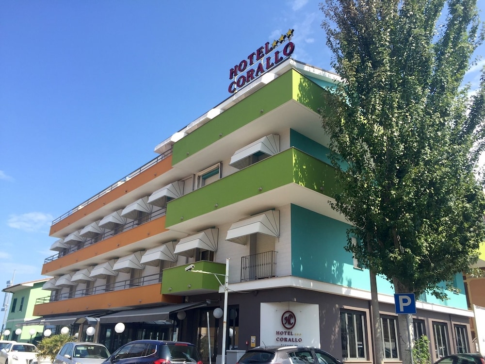 

Milano - Costa Marche, Mare Italia - Hotel Corallo