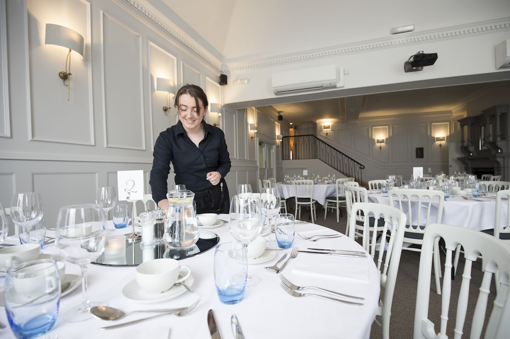 

Venezia - Tonbridge - Royal Wells Hotel