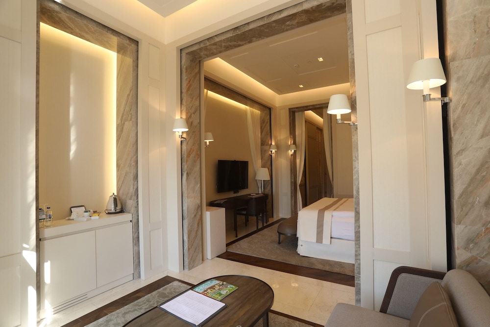 

Roma - Eyup - Kemer Country Hotel