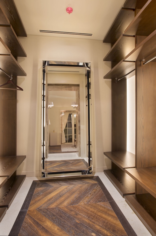 

Torino - Kemerburgaz - Kemer Country Hotel