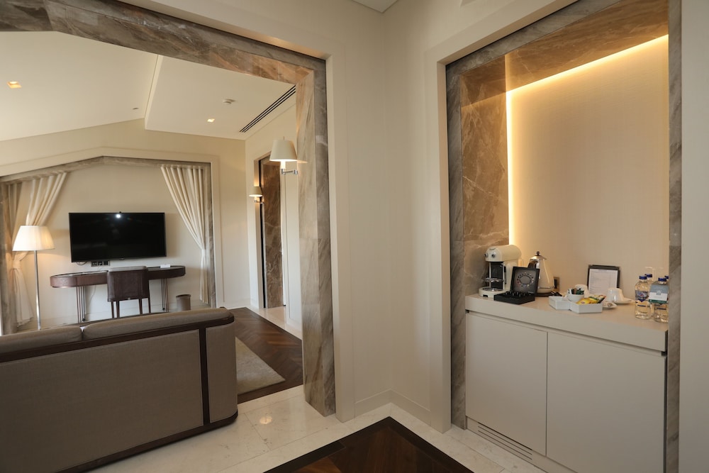 

Napoli - Eyup - Kemer Country Hotel İstanbul