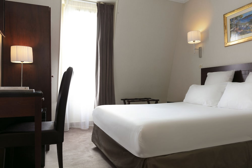 

Torino - Clichy - Hotel Saint Cyr Etoile