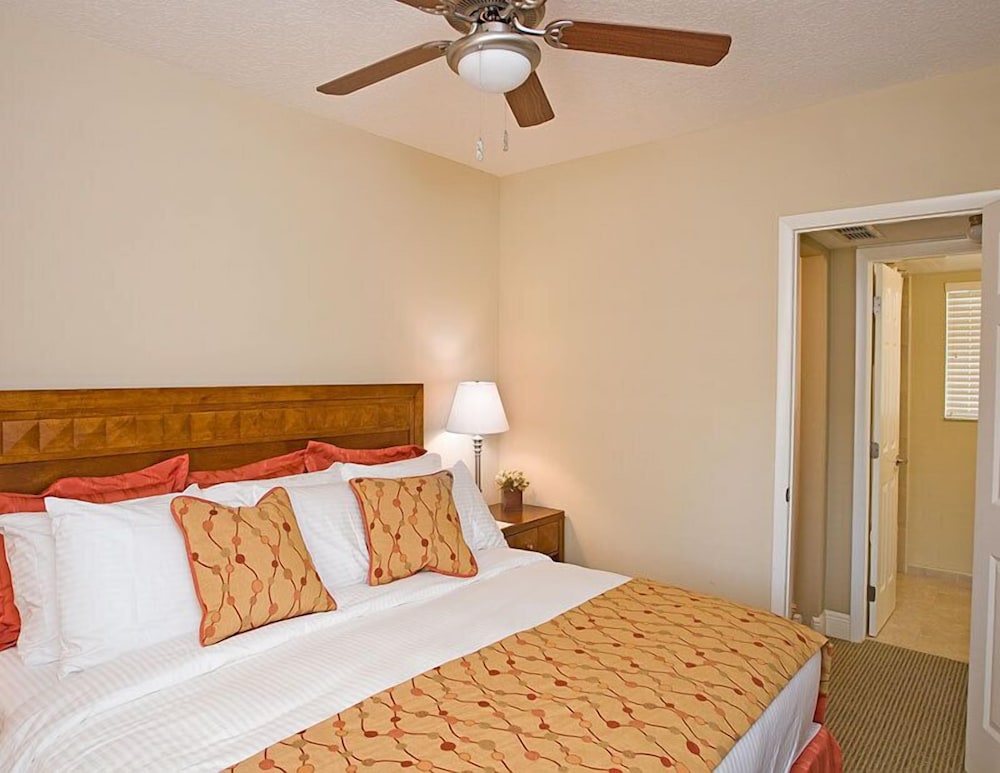 

Roma - Sunny Isles Beach - Sun Harbour Boutique Hotel