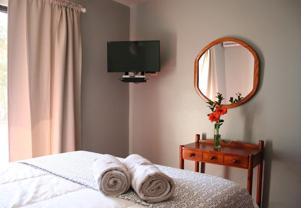

Napoli - Boca Chica - Hotel Zapata