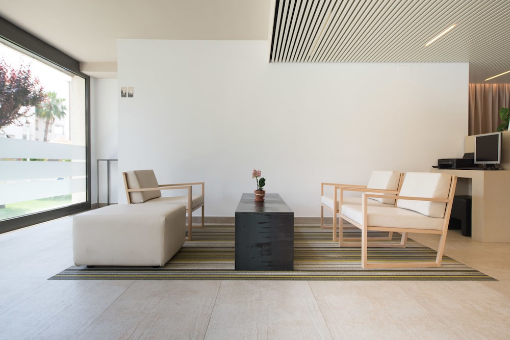 

Roma - Sitges - Atenea Park - Suites Apartments
