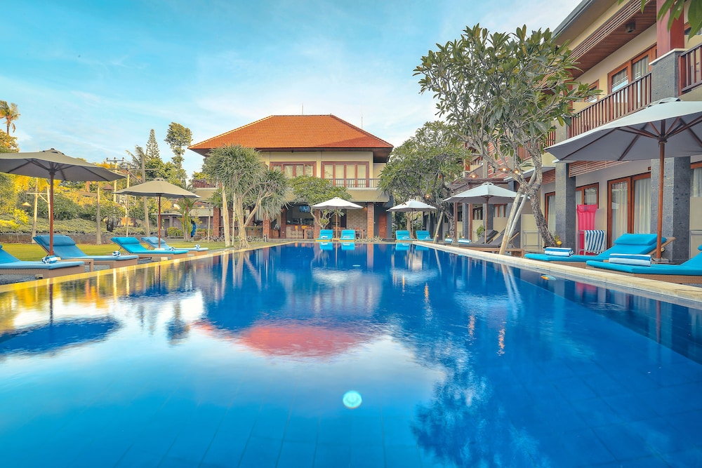 

Milano - Canggu - Kubu Cempaka Seminyak