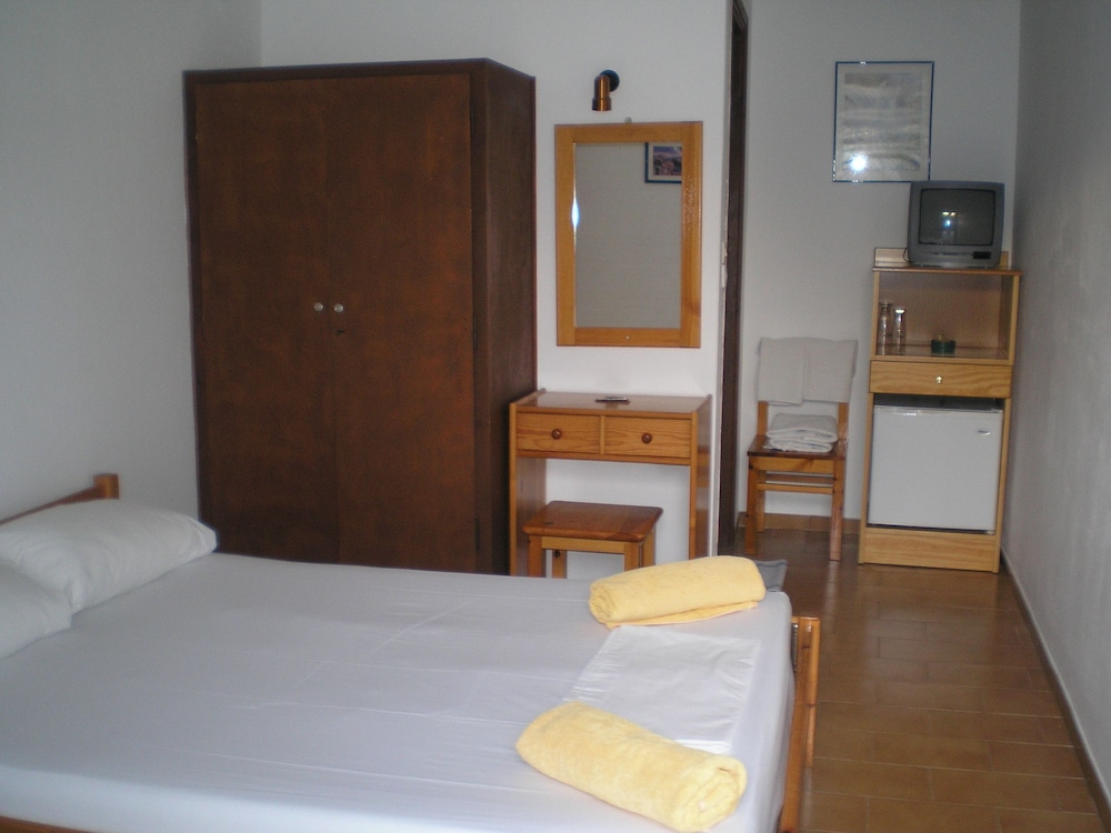 

Milano - Ios, Isole Greche - Golden Sun Hotel