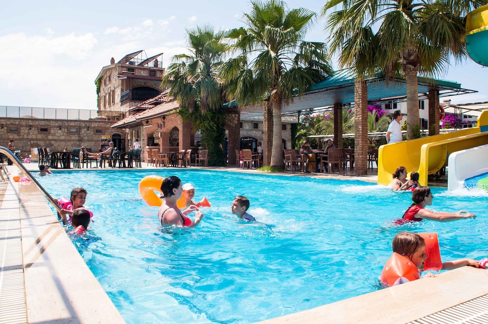 

Napoli - Belek - Belkon Hotel