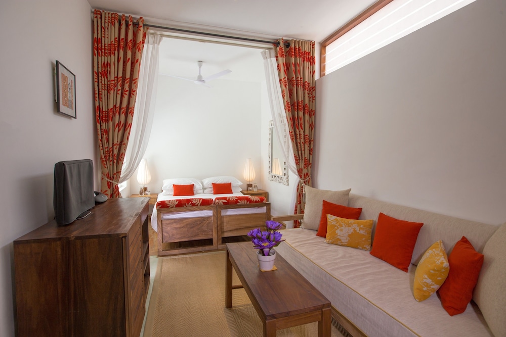 

Milano - Weligama - Sri Sharavi Beach Villas & Spa
