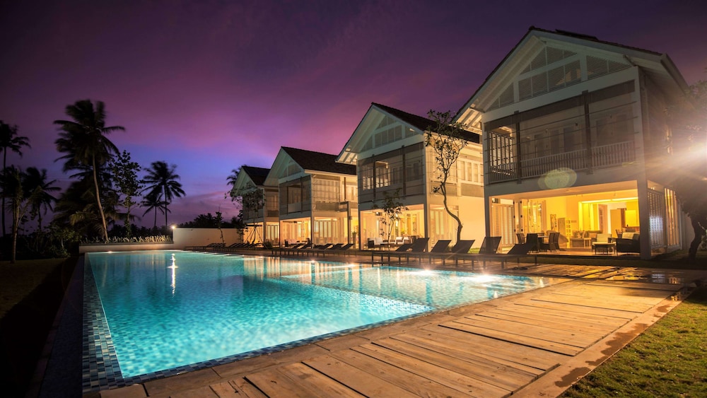 

Roma - Matara - Sri Sharavi Beach Villas & Spa