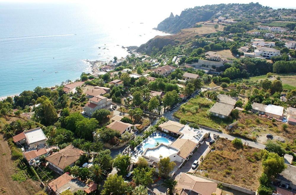 

Roma - Tropea - Hotel Village Eden
