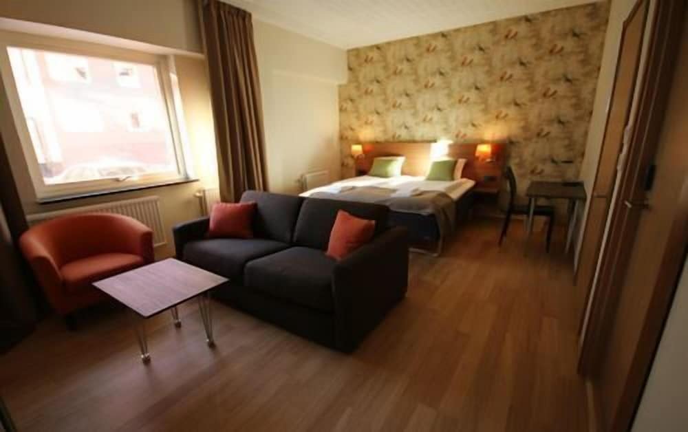 

Milano - Luleå - SPiS Hotell Naran